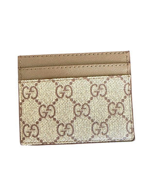 G Cardholder