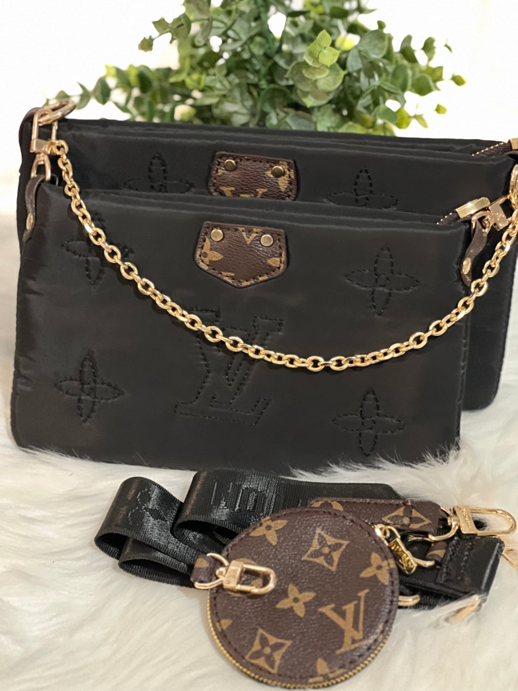 LV 2pc crossbody with pouch