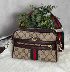 G Crossbody’s (Limited) (2 colors)