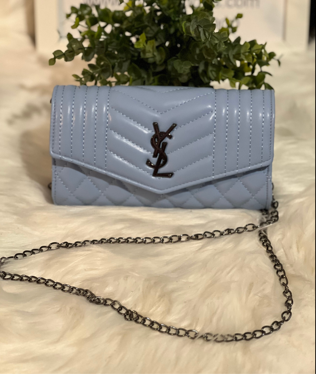 Y Wallet/ Crossbody’s (5 colors available)