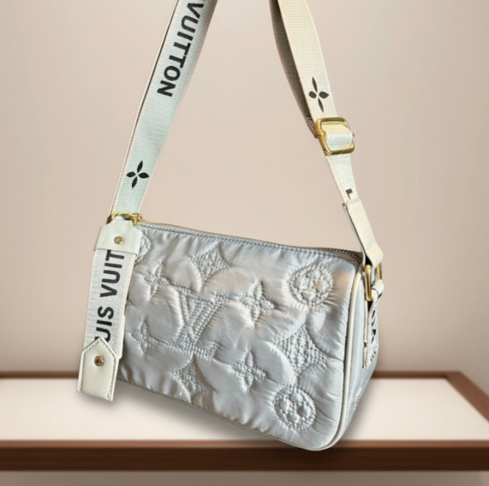 L Crossbody