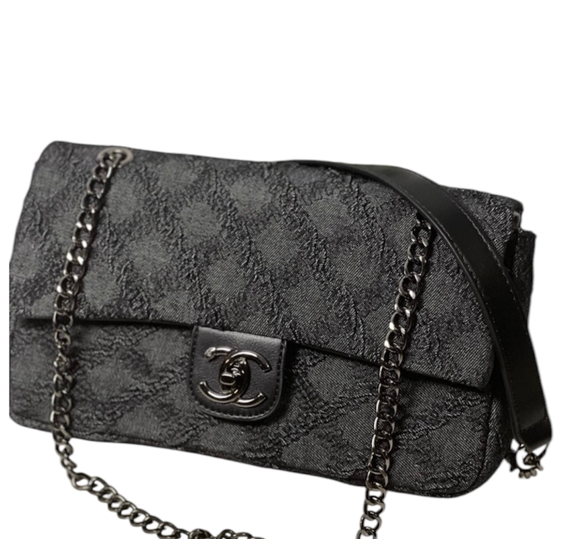 C Crossbody Classic (Limited)