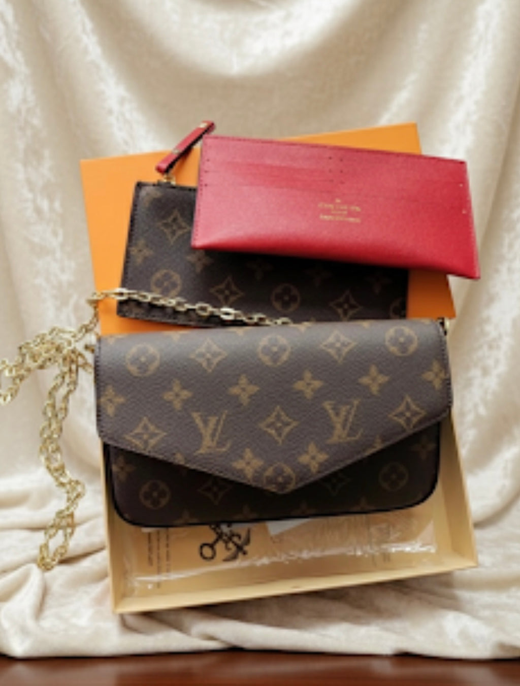 L Crossbody (3pc) Limited
