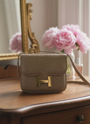 H Crossbody/Shoulder (2 colors available)