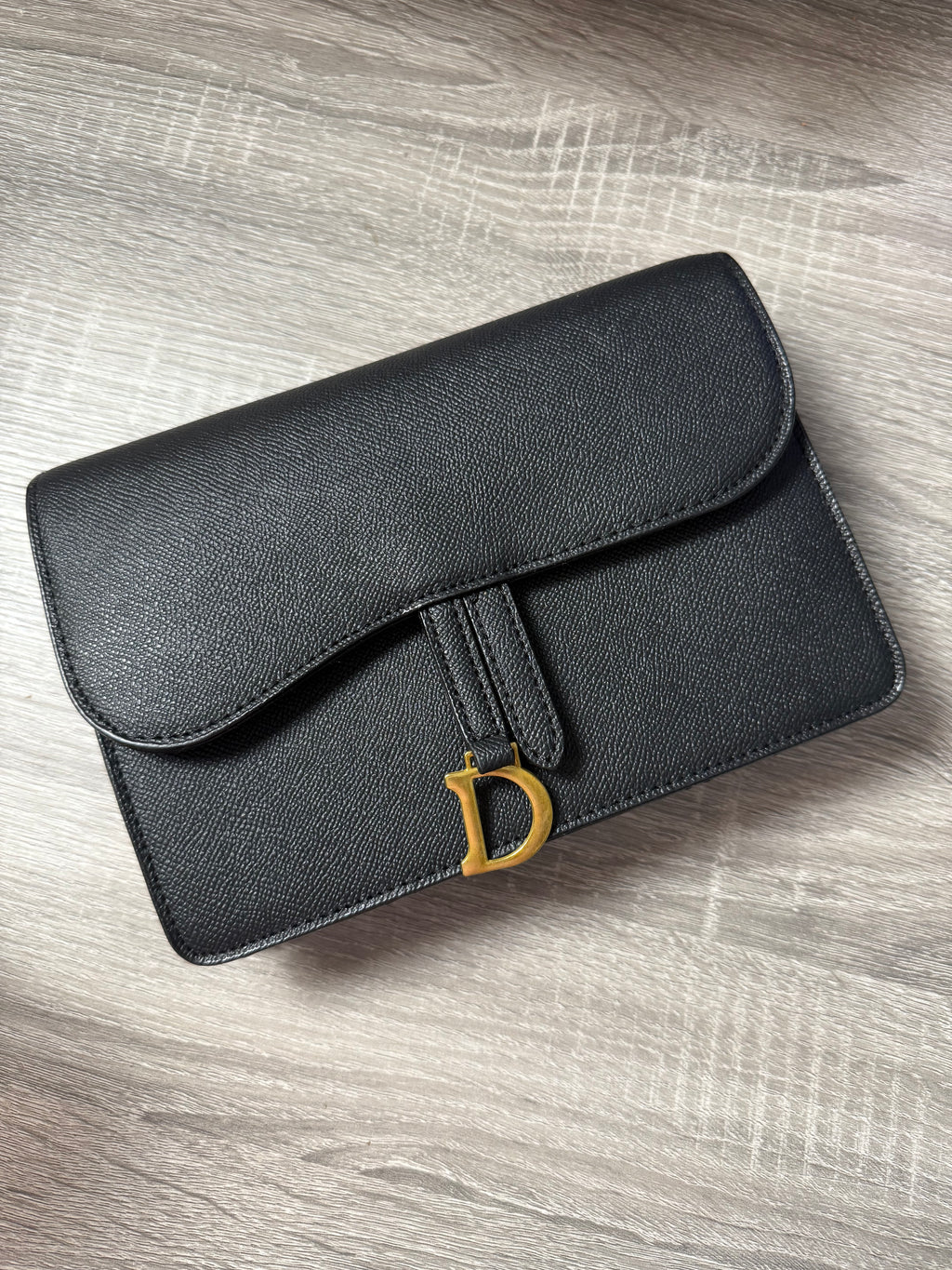 CD Crossbody