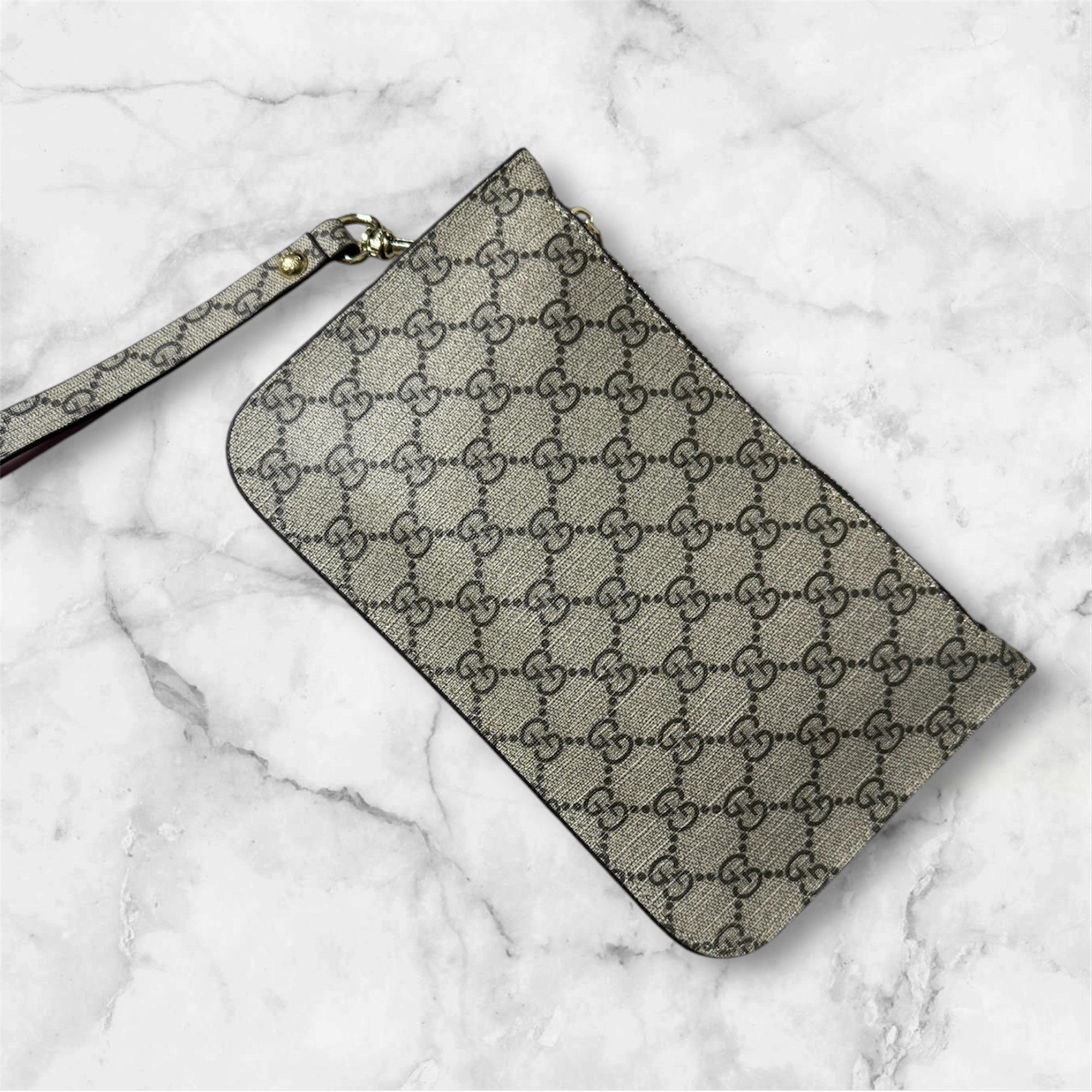 G and L Wristlets (9x6)